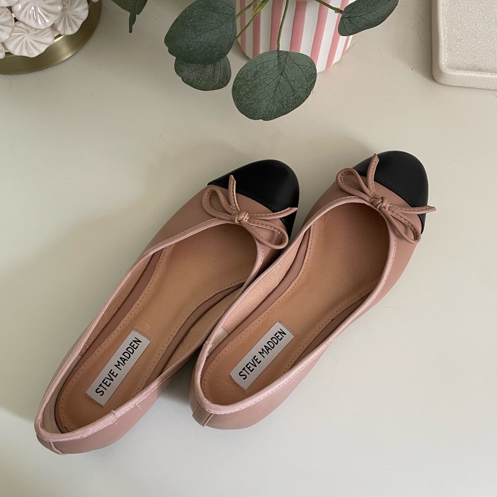 Steve Madden Ellison Natural leather flats size 8